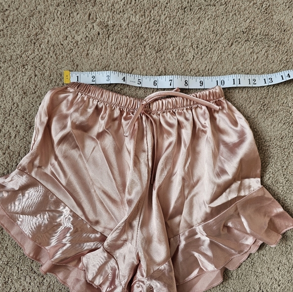 satin Pink Ruffle Sleep Shorts xs sleepwear - Picture 2 of 3